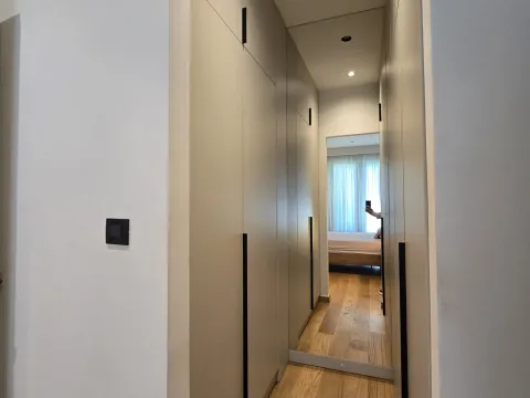 Izdavanje, trosoban stan, 85m², Vezirov Most, Podgorica - image 28