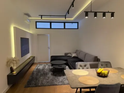 Prodaja, dvosoban stan, 78m², Bar, Crna Gora - image 2
