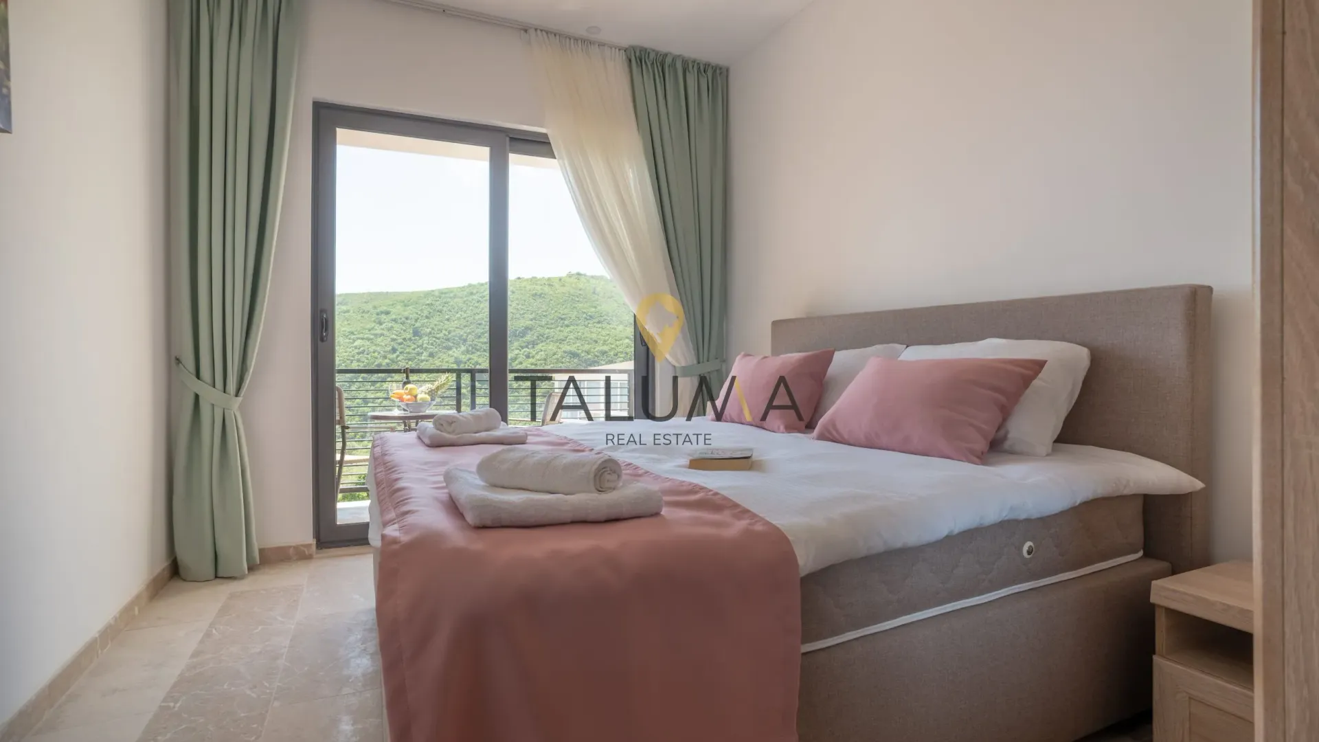 Sale, house, 170m², Ivanovići, Budva