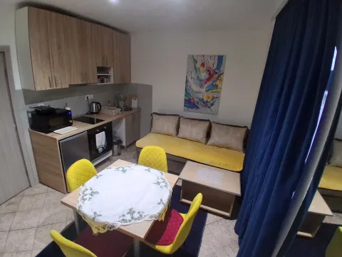 Stan-na-dan, jednosoban stan, 39m², Blok 9, Podgorica - image 2