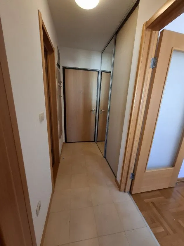 Rent, one bedroom apartment, 45m², Stari Aerodrom, Podgorica