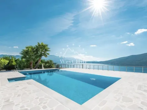 Sale, house, 760m², Đenovići, Herceg Novi - image 5