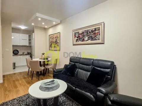 Izdavanje, jednosoban stan, 43m², Central Point, Podgorica - image 6