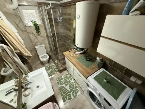 Prodaja, kuća, 204m², Crveni Krst, Niš - image 16