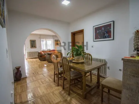 Sale, house, 400m², Zagorič, Podgorica - image 4