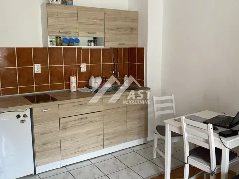 Izdavanje, stan, 28m², Rotkvarija, Novi Sad Sve Podlokacije - image 6