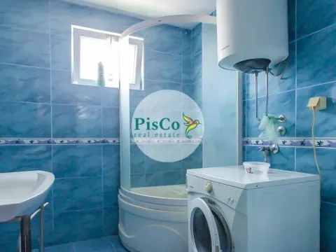 Prodaja, kuća, 200m², Zagorič, Podgorica - image 5