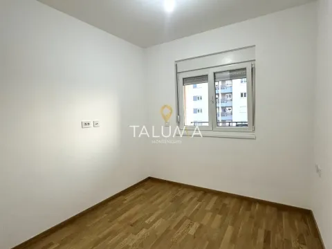 Izdavanje, jednosoban stan, 46m², Stari Aerodrom, Podgorica - image 6