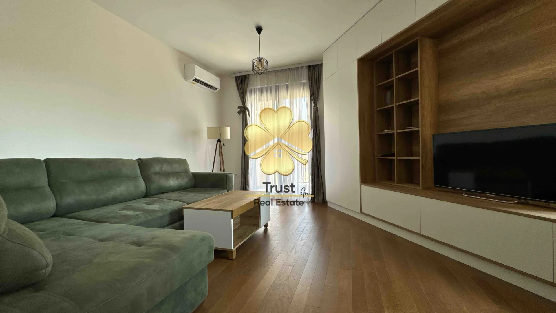 Izdavanje, garsonjera, 30m², Ljubović, Podgorica