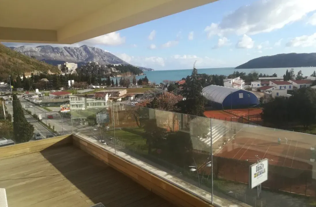 Sale, four bedroom apartment, 177m², Centar, Budva