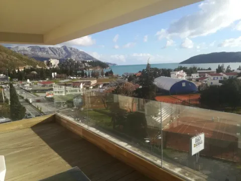 Sale, four bedroom apartment, 177m², Centar, Budva