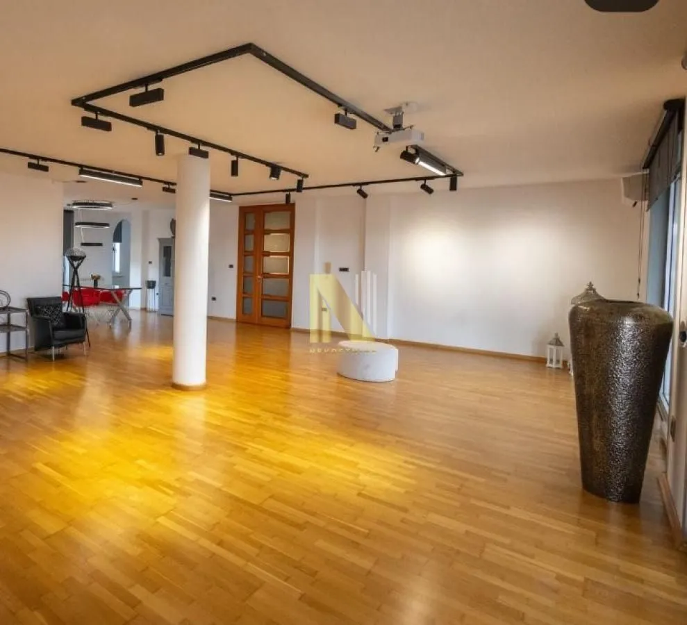 Rent, office space, 345m², Avijatičarsko naselje, Novi Sad Sve Podlokacije