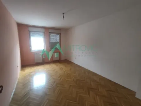 Prodaja, dvosoban stan, 62m², Banatić, Novi Sad Sve Podlokacije - image 3