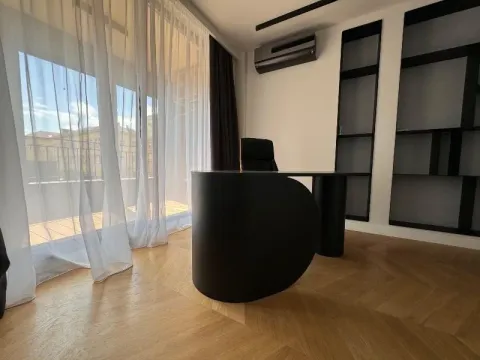 Prodaja, trosoban stan, 107m², Klinički Centar, Beograd - image 5
