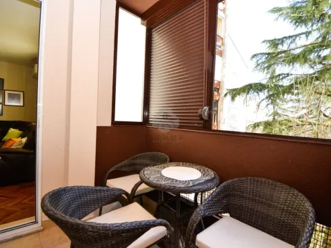 Rent, three bedroom apartment, 100m², Blok 6, Podgorica - image 5