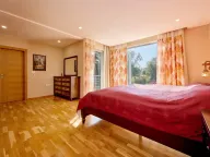 Sale, house, 200m², Budva, Crna Gora - image 26