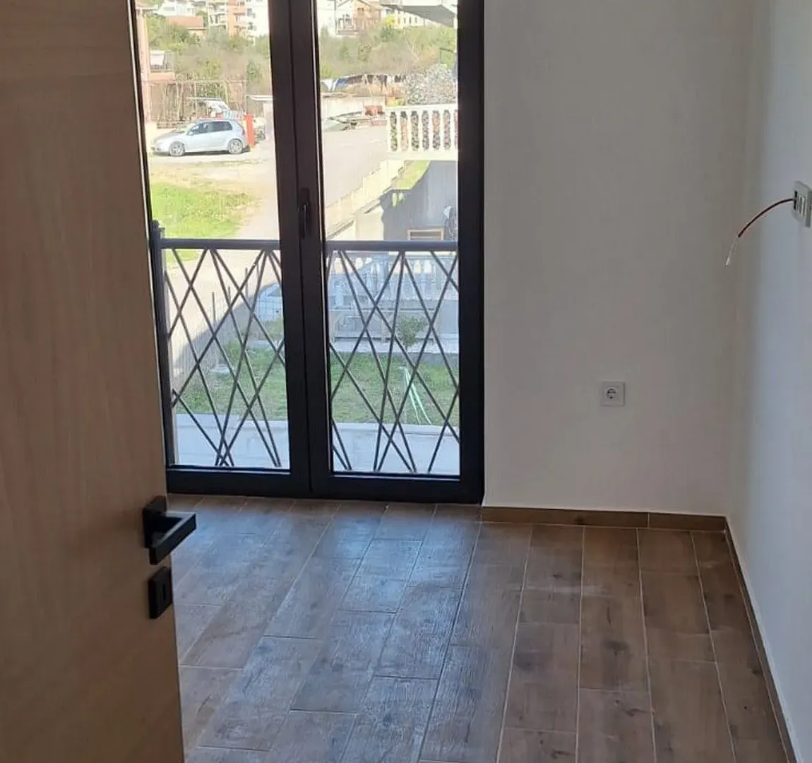 Prodaja, jednosoban stan, 49m², Tivat, Crna Gora
