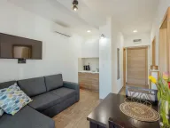 Sale, apartment, 440m², Stoliv, Kotor - image 29