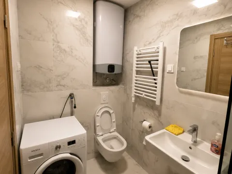 Izdavanje, jednosoban stan, 46m², New City, Podgorica - image 8
