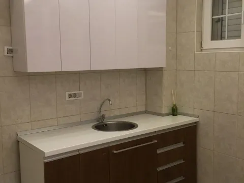 Rent, house, 320m², Gornja Gorica, Podgorica - image 17