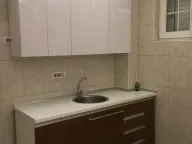 Izdavanje, kuća, 320m², Gornja Gorica, Podgorica - image 17