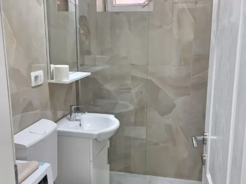 Rent, two bedroom apartment, 73m², Gintaš, Podgorica - image 13