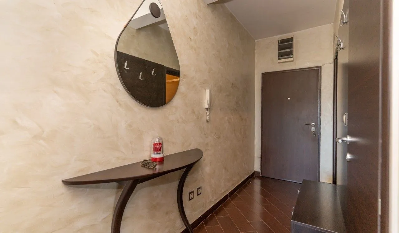 Prodaja, dvosoban stan, 82m², Momišići, Podgorica