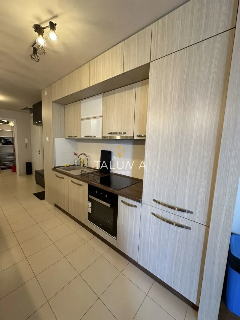 Rent, two bedroom apartment, 109m², Preko Morače, Podgorica
