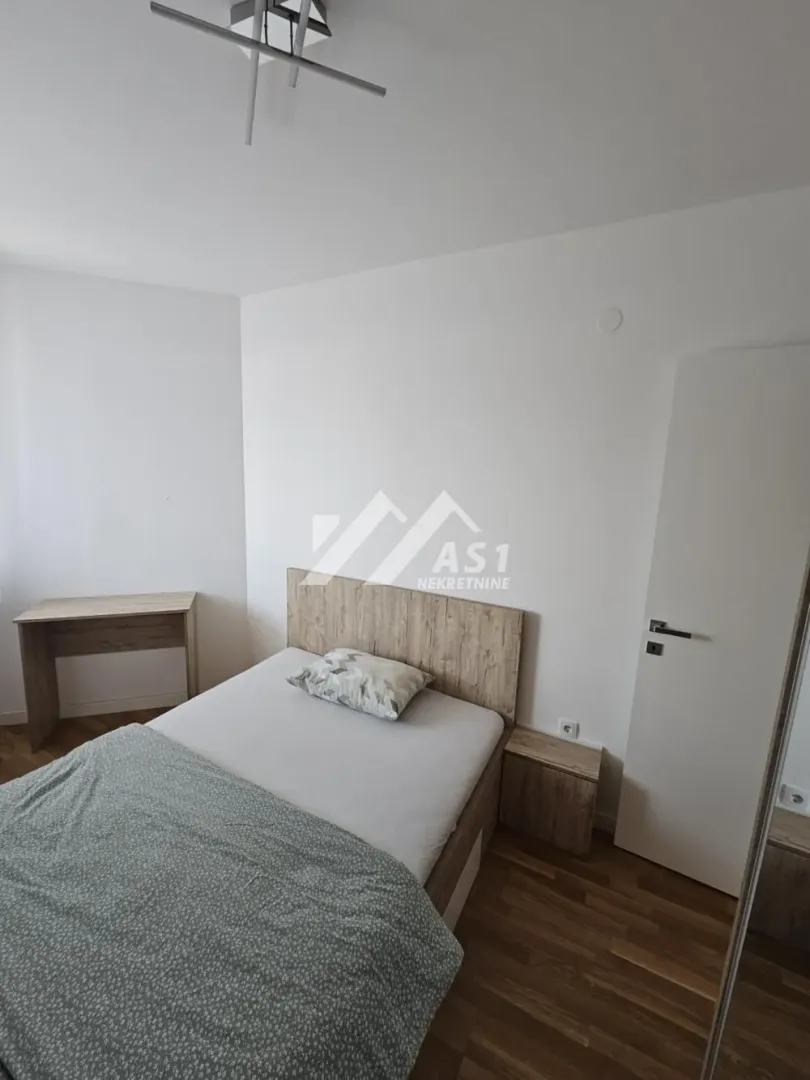 Izdavanje, dvosoban stan, 40m², Petrovaradin, Novi Sad