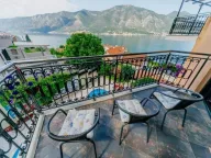 Sale, two bedroom apartment, 90m², Dobrota, Kotor - image 4