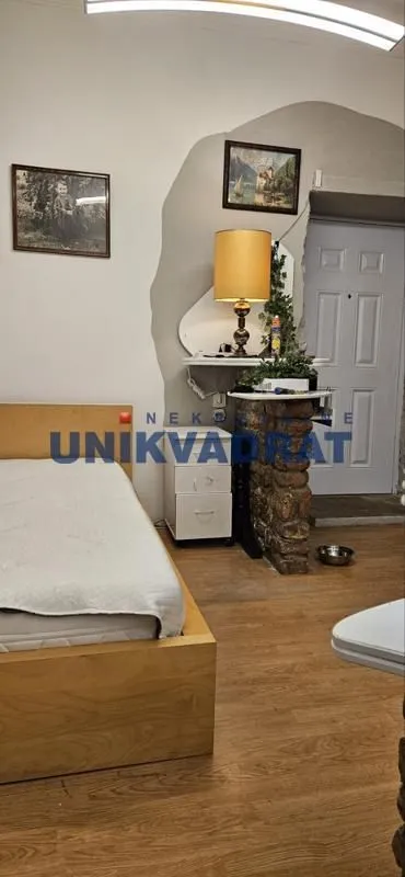 Prodaja, trosoban stan, 61m², Kalemegdan, Beograd