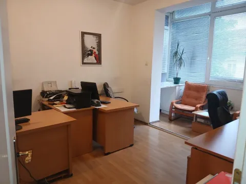 Sale, office space, 70m², Centar, Podgorica - image 15