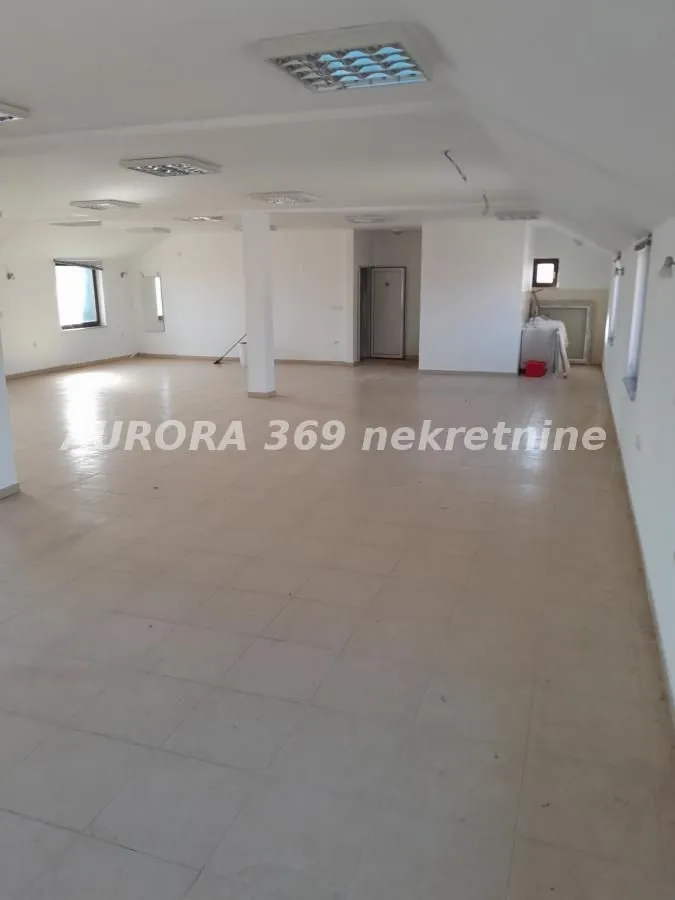 Sale, office space, 710m², Veternik, Novi Sad Sve Podlokacije