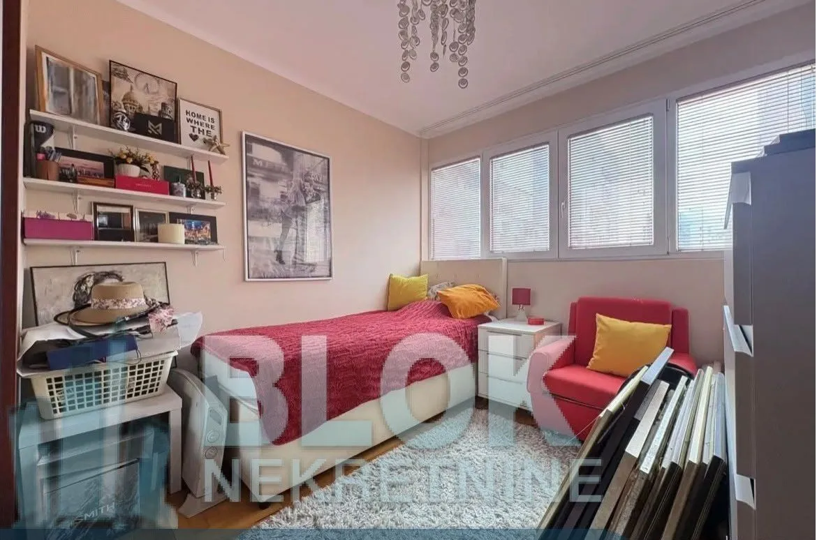 Prodaja, trosoban stan, 101m², Blok 5, Podgorica