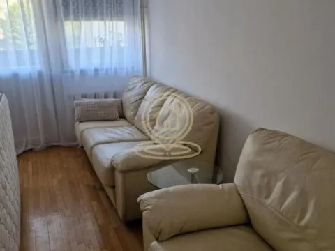 Izdavanje, četvorosoban stan, 104m², Vračar Hram, Vračar Sve Podlokacije - image 12