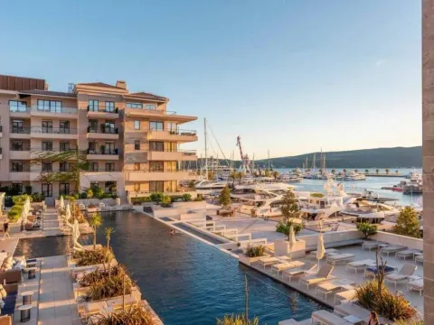 Rent, one bedroom apartment, 83m², Porto Montenegro, Tivat
