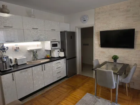 Sale, one bedroom apartment, 33m², Rozino, Budva - image 2