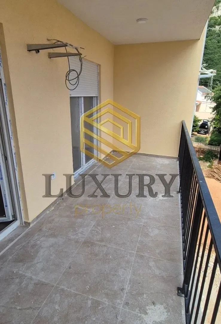 Sale, one bedroom apartment, 49m², Lazi, Budva
