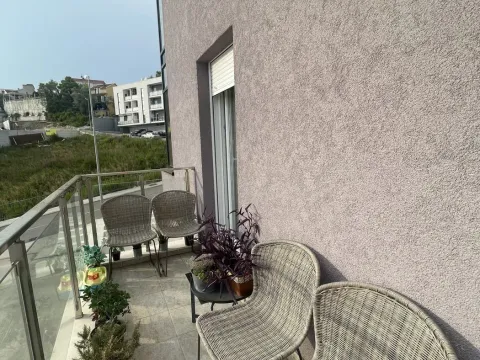 Sale, two bedroom apartment, 63m², Tivat, Crna Gora - image 6