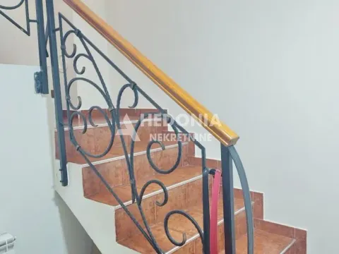 Prodaja, četvorosoban stan, 98m², Zemun Sve Podlokacije, Beograd - image 7