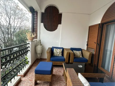 Rent, house, 300m², Gorica C, Podgorica - image 5