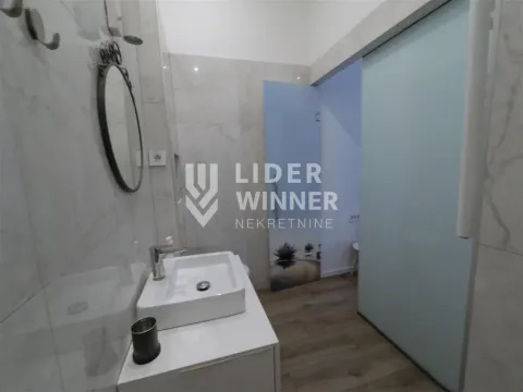 Izdavanje, trosoban stan, 62m², Stari Grad, Beograd - image 20