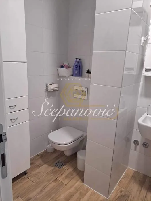 Sale, three bedroom apartment, 83m², Bulevar patrijarha Pavla, Novi Sad Sve Podlokacije