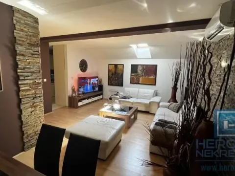 Prodaja, trosoban stan, 71m², Centar, Jagodina - image 2