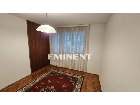 Prodaja, kuća, 315m², Kaludjerica, Grocka - image 11