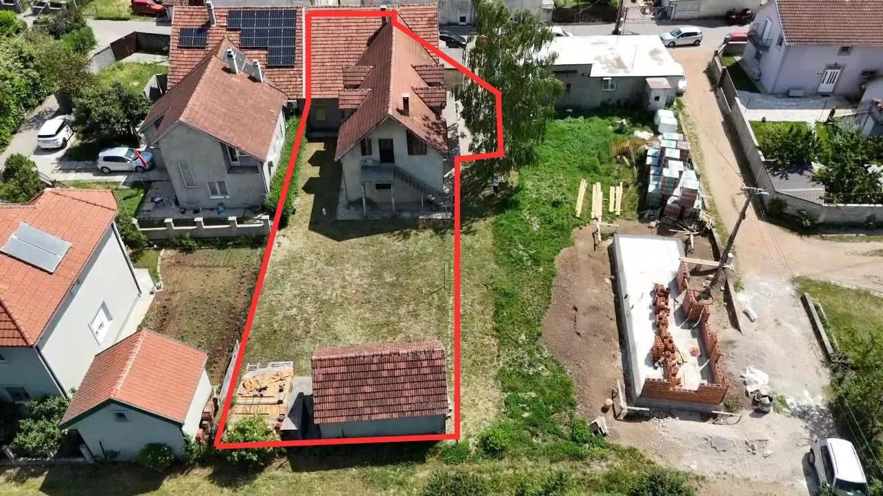 Sale, house, 197m², Stara varoš, Nikšić