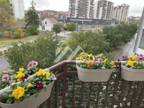 Izdavanje, jednosoban stan, 40m², Bulevar patrijarha Pavla, Novi Sad Sve Podlokacije - image 6