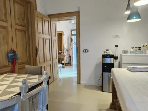 Prodaja, trosoban stan, 68m², Kalenić Pijaca, Vračar Sve Podlokacije - image 7