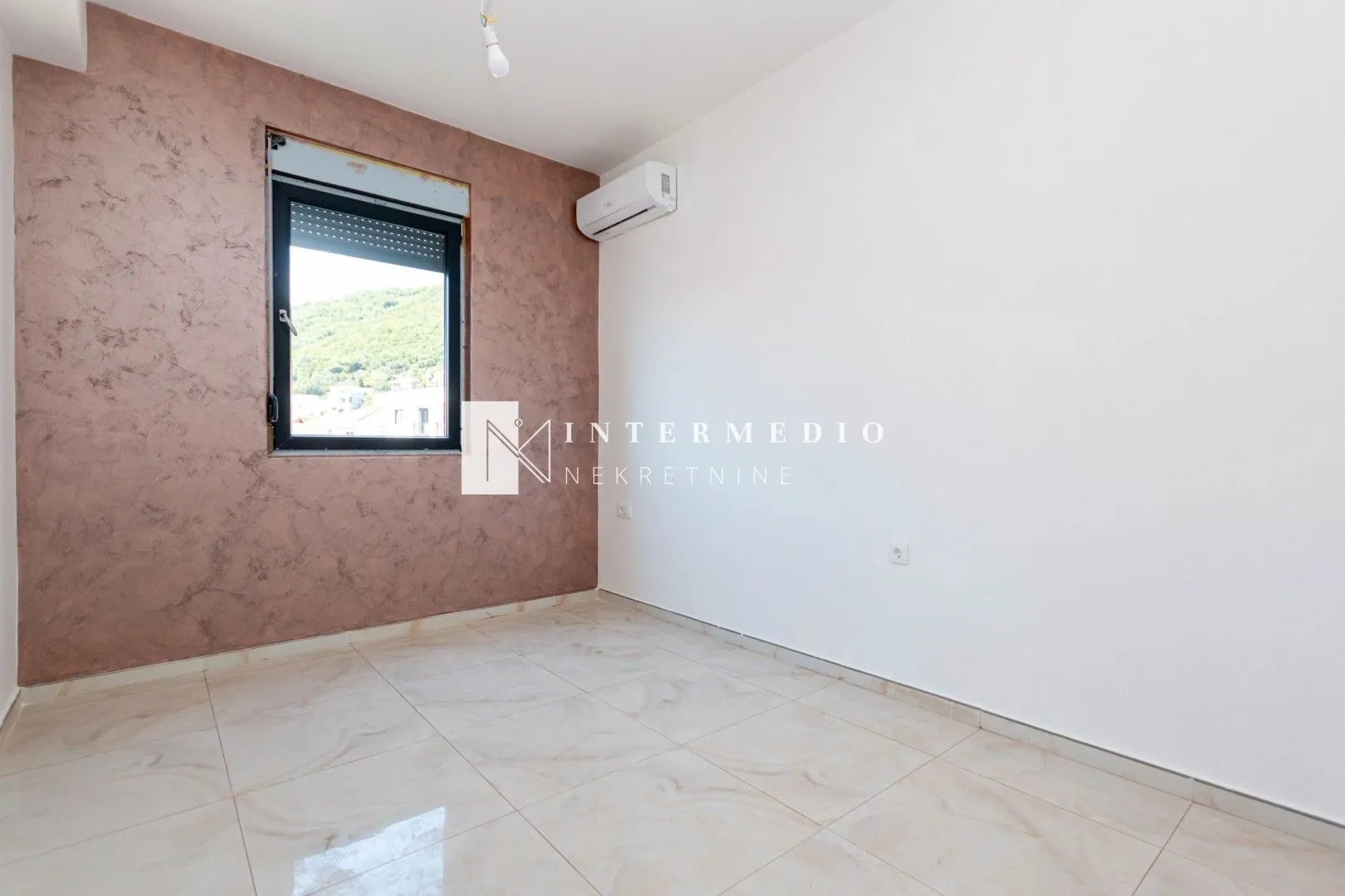 Prodaja, jednosoban stan, 44m², Kumbor, Herceg Novi