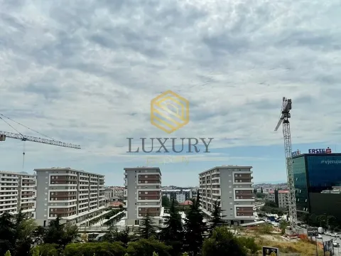 Rent, office space, 55m², Central Point, Podgorica - image 2